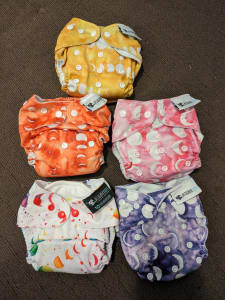 Cloth Nappies by Designer Bums 