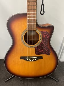 Gilman Semi Acoustic Guitar REF 376116