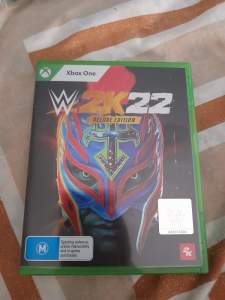 WWE 2K22 - Dueluxe Edition (Xbox One)