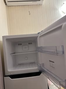 TCL 198L Top Mount Refrigerator. Been used for 6 month.