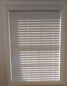 Timber Venetian Blinds with Pelmets - 6 Blinds