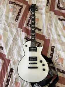 ESP LTD Eclipse Guitar Snow White EC-256