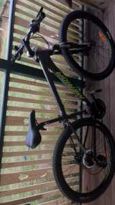 Merida big 7 mountain bike