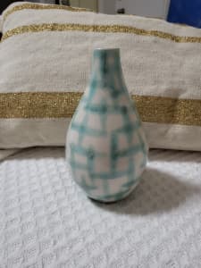 Harlen Vase