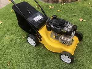 Yard King 4 Stroke Self Propelled Lawn Mower - Serviced