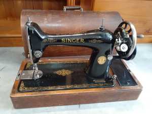 Antique Sewing Machine, Lead Light Lamp