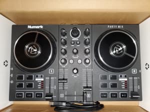 Numark Party Mix II DJ mixer