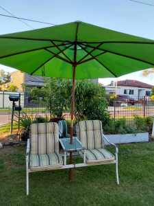 Outdoor Combination Seat ,Table ,& Umbrella $150