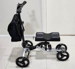 Knee Scooter Walker, Disc Brake With Suspension Recovery Aid