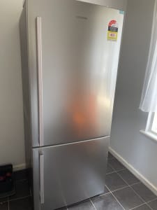 Second hand fridge