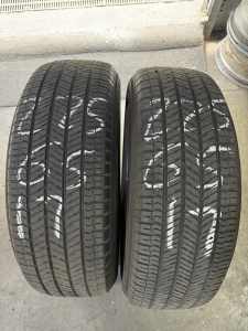 Second hand 2x 225/65R17 Yokohama tyres