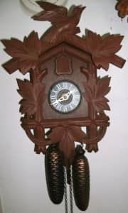 Bargain, Beautiful Cuckoo Clock 8 Day Excellent Condition Hand Carved