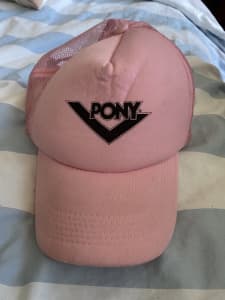Pony hat