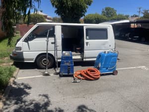 Mitsubishi L300 with 2 carpet cleaning machines 