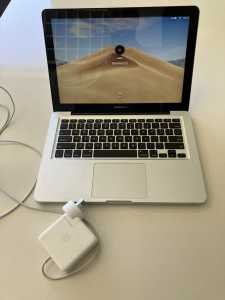 MacBook Pro 13”, 500gb hard drive