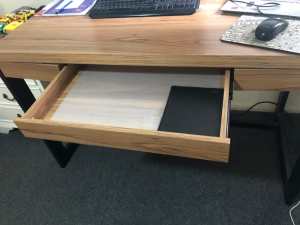 Computer Table/Study Desk