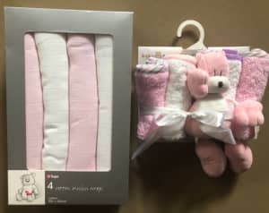 NEW gift set for Baby Girl 4 x wraps and 5 face washers with toy