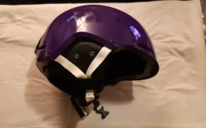 Ladies Giro Ski Helmet