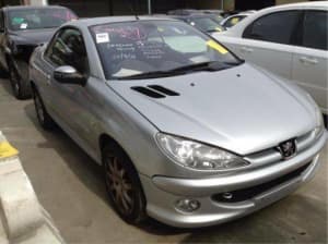 wrecking peugeot 206cc convertible,cabriolet,2.0 manual,2005,