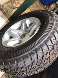 Toyota 70 series tyres and rims
