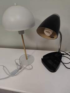 BEDSIDE TABLES & LAMPS