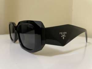 2x Brand new designer sunglasses 