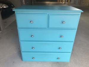 2 x free painted pine wood chest of drawers