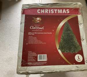 7.5 ft Christmas tree (228cm)