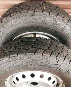 Brand new 4 tires 5 stud size 205/R16.