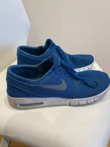 Nike Air SB Sneakers