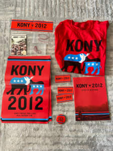 KONY 2012 T-Shirt & action pack - size M