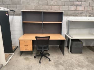 Office Furniture Straight Desk Hutch 180W X 90D X 180H