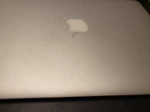 Apple Mac laptop in fully working order