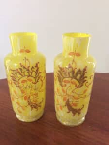 Pair of Vintage decorative yellow glass vases - no damage