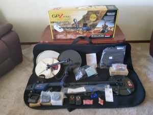 MINELAB GPZ 7000 METAL DETECTOR AND ACCESSORIES