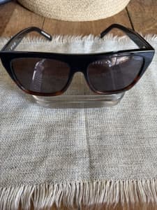 villian prive reveax sunglasses