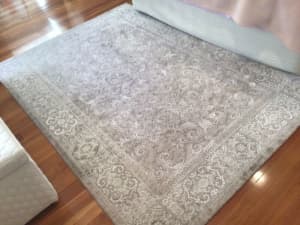 Elegant floor rug - a Love Story