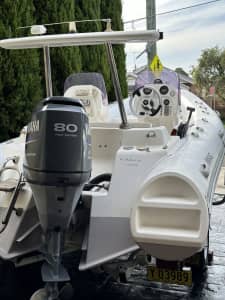 2007 BRIG EAGLE 500 with Yamaha 80 HP and Boeing Trailer
