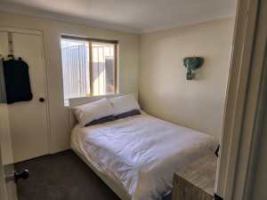Furnished room for rent in Bledon 