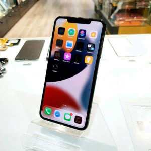 IPHONE 11 PRO MAX 256GB BLACK COMES WITH WARRANTY