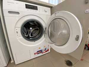 Washing machine Miele 8kg front loader