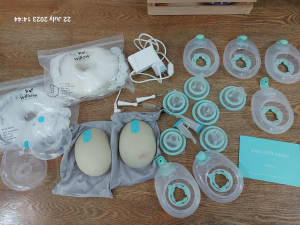 Willow Breast Bump Brisbane Hands Free Cord Free lots of accessories