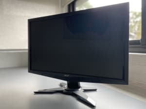 ACER Monitor G225HQ 22” very new condition