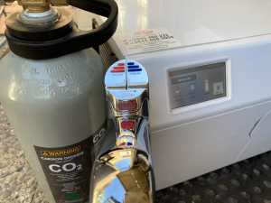 Zip G4 sparkling chill boiling hydrotap all in one tap water system