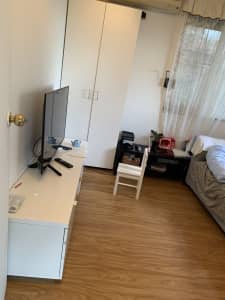 Full Furnished Room Available for Rent