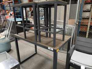 Outdoor Bar Table with 4 Bar Stools