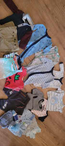 Baby clothes 19 items