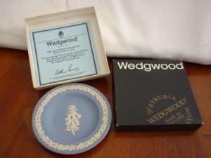 Wedgwood blue jasperware Pink Heath plate certificate box BARGAIN $12 