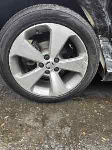 HOLDEN CRUZE 1.8 LITRE SET OF TYRES AND RIMS