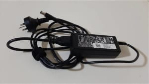 HP and Dell Laptop Adapter Power 7.4mm